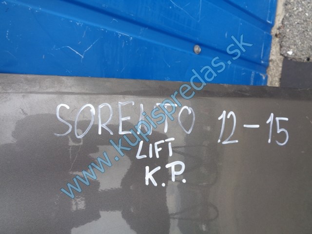 ľavý predný blatník na kiu sorento lift, 